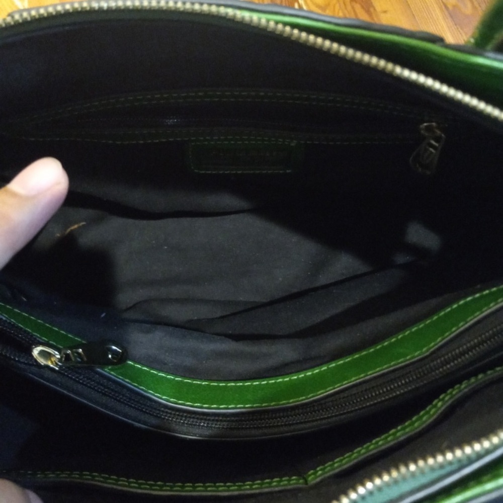 Pijushi croc embossed leather bag - Picture 13 of 15